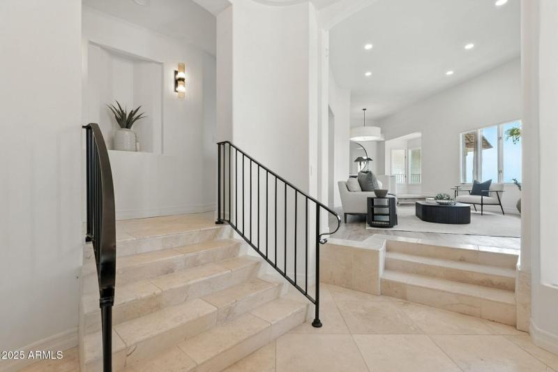 006_Foyer