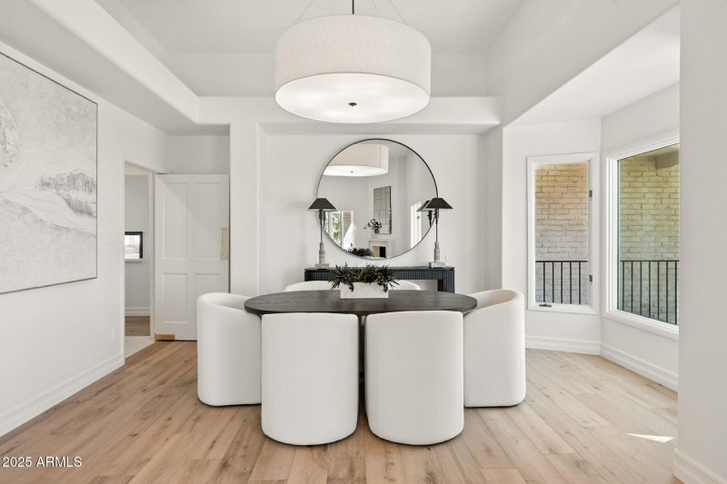 015_Dining Room