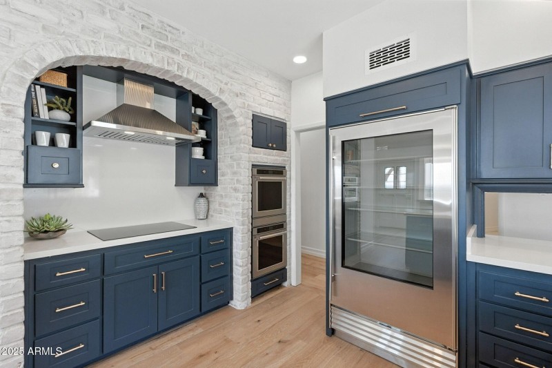 016_Kitchen