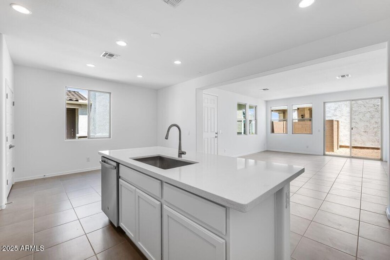 14604 W Sand Hills Road - Ready Now