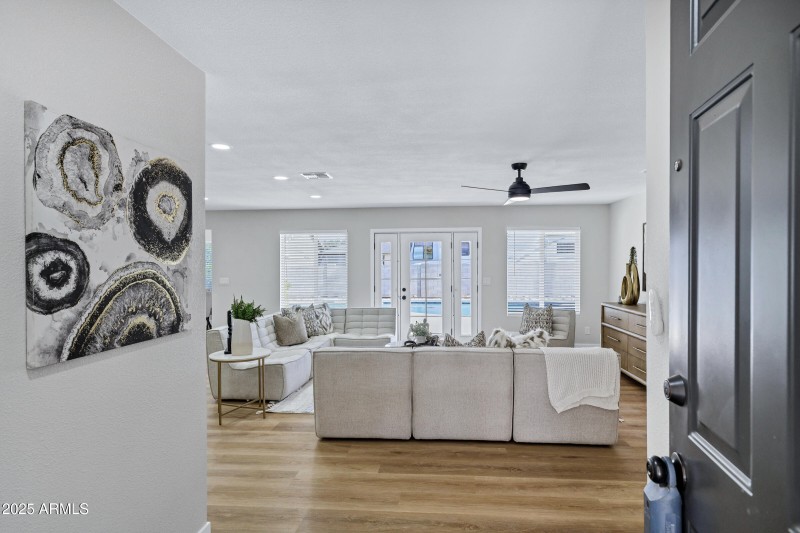 3164 E Carmel Cir-5