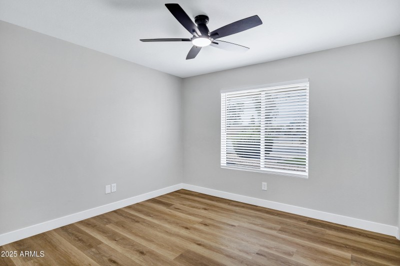 3164 E Carmel Cir-23