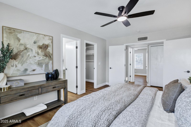 3164 E Carmel Cir-27