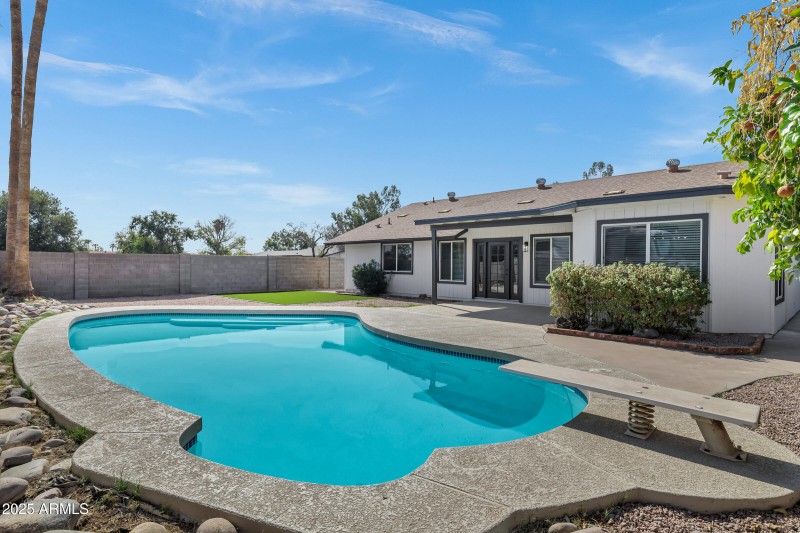 3164 E Carmel Cir-33