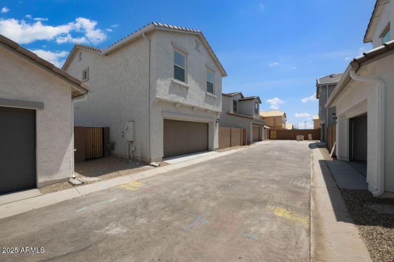 hj-az-phoenix-avila-at-rancho-mercado-rm