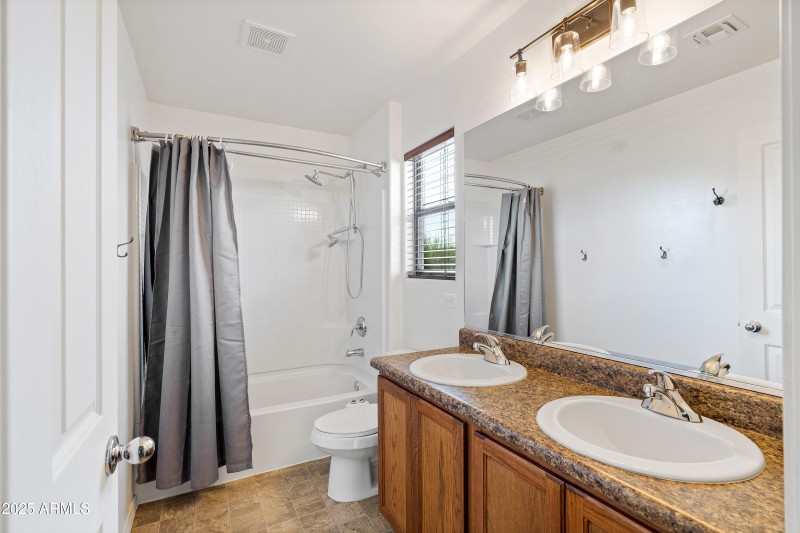 Dual Vanity Sinks
