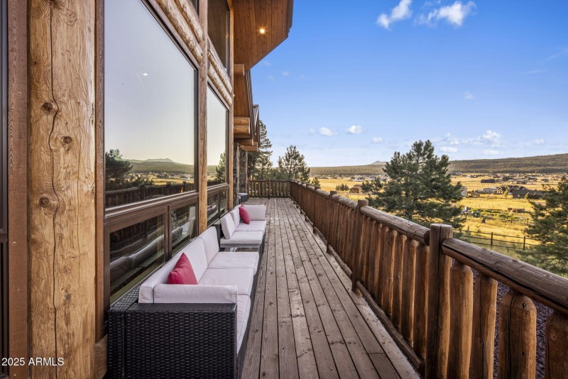 39-web-or-mls-D46A8968