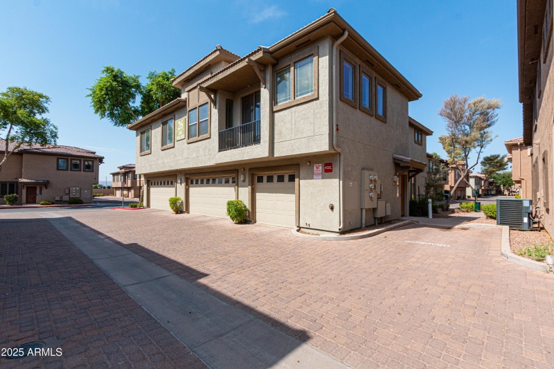 1225 N 36th St #2051-4