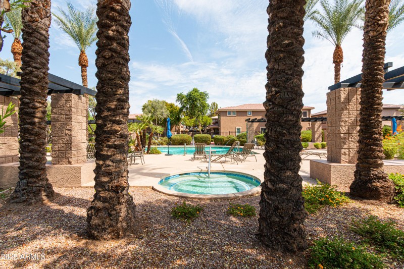 1225 N 36th St #2051-31