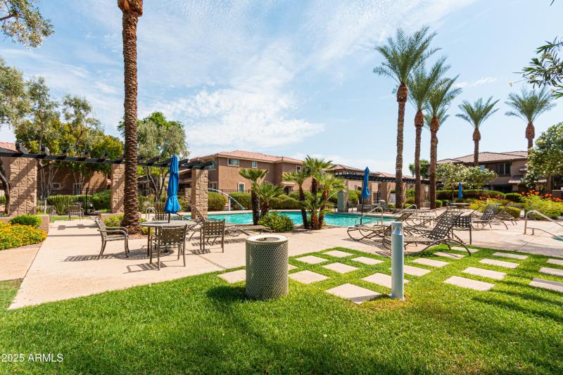 1225 N 36th St #2051-32