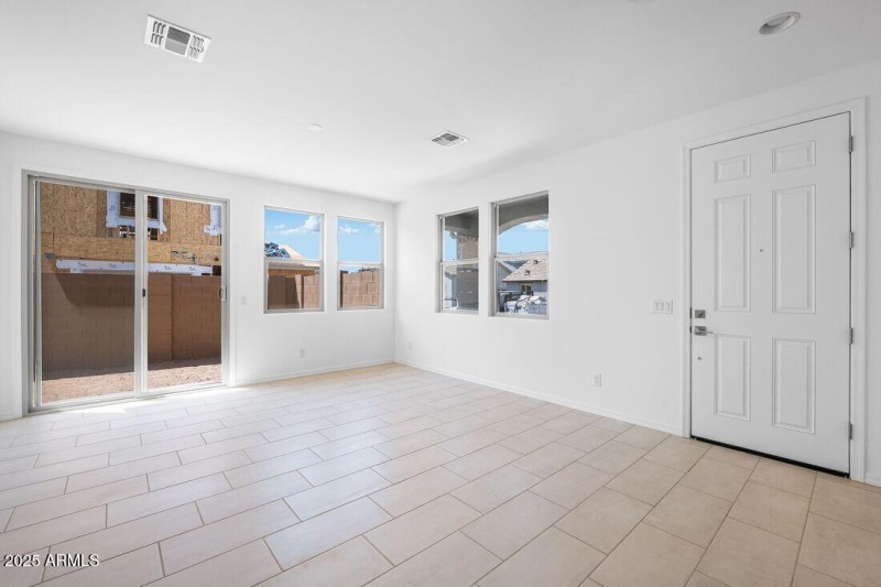 14663 W Sand Hills Rd - Ready Now