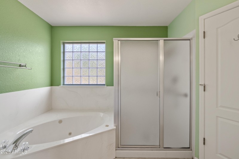 099-Primary Bathroom