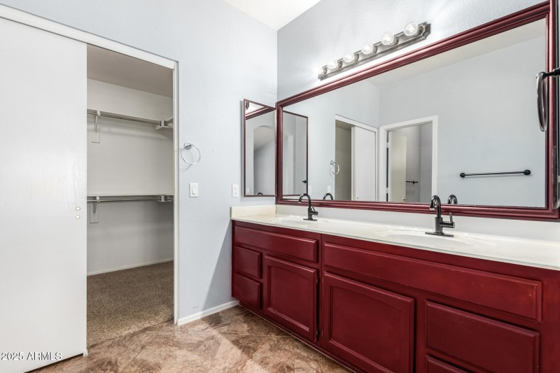 17 Primary Bath