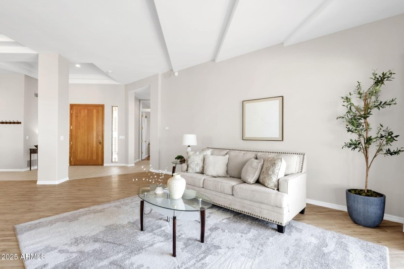 016_Living Room III