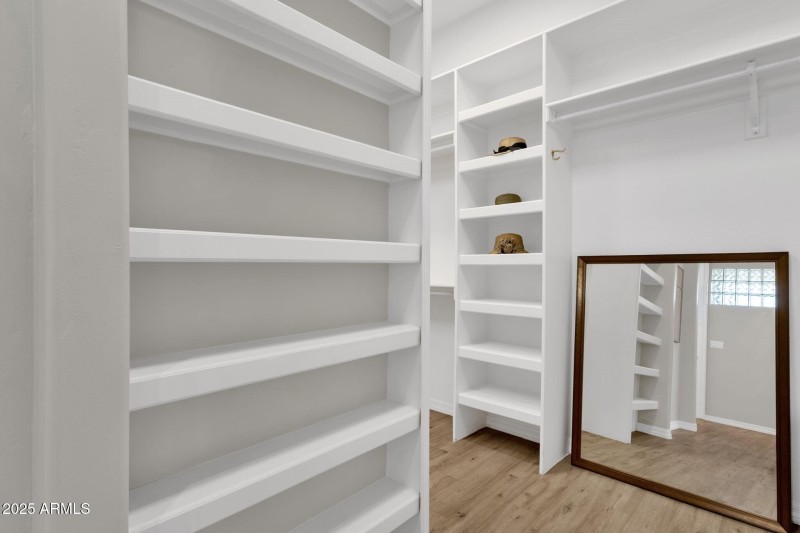 034_Primary Walk In Closet