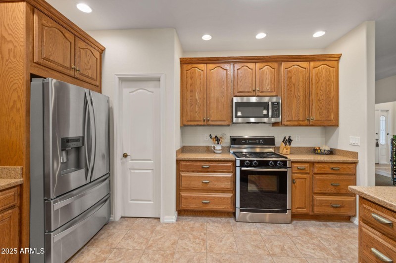 054-Kitchen