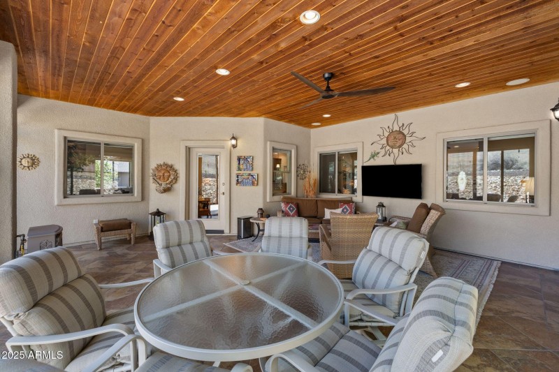 139-Sun Room