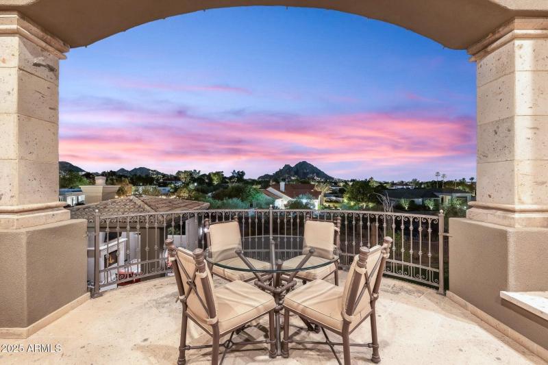 sunset Camelback Views