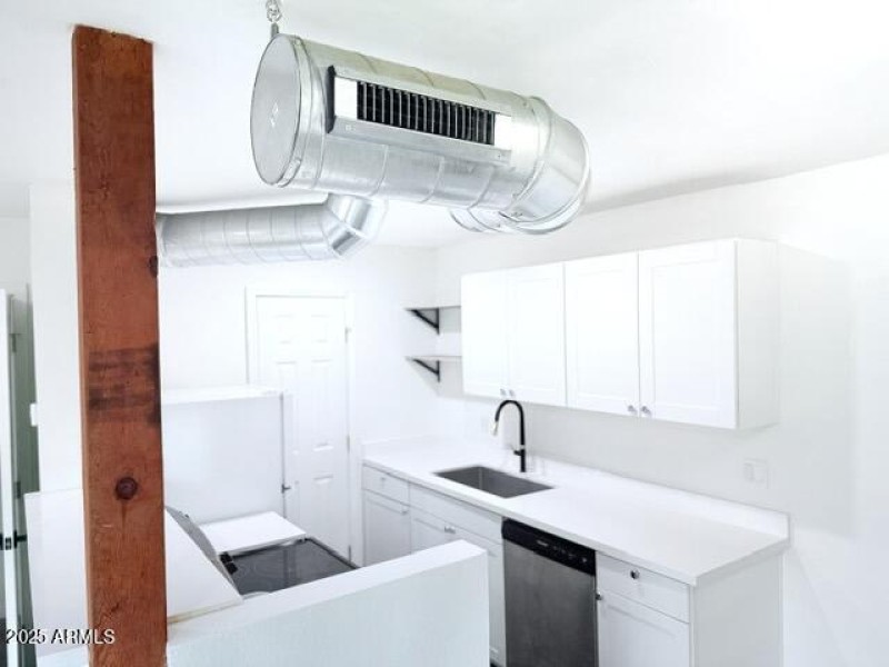 4124 N 81St Kitchen 1