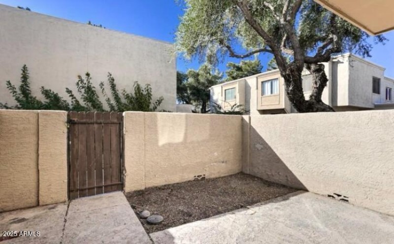 4124 N 81St Backyard