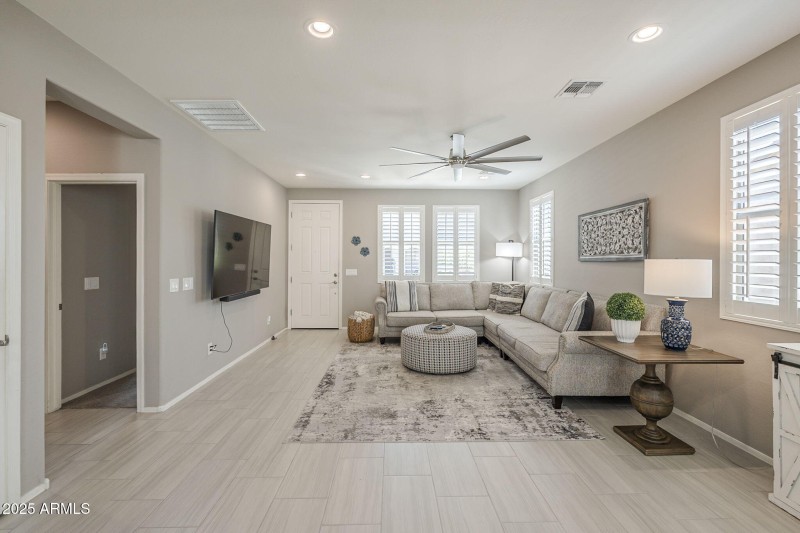 8-web-or-mls-56th-8