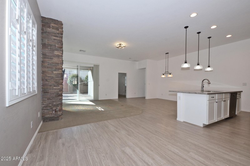 09 Livingroom 1