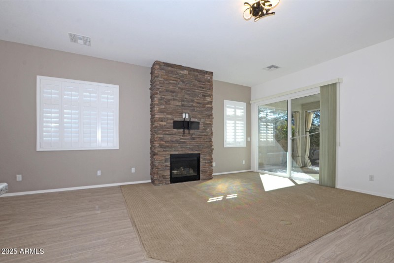 09 Livingroom 2