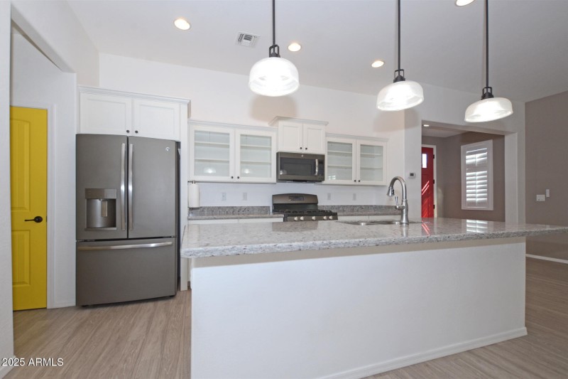 10 Kitchen 2