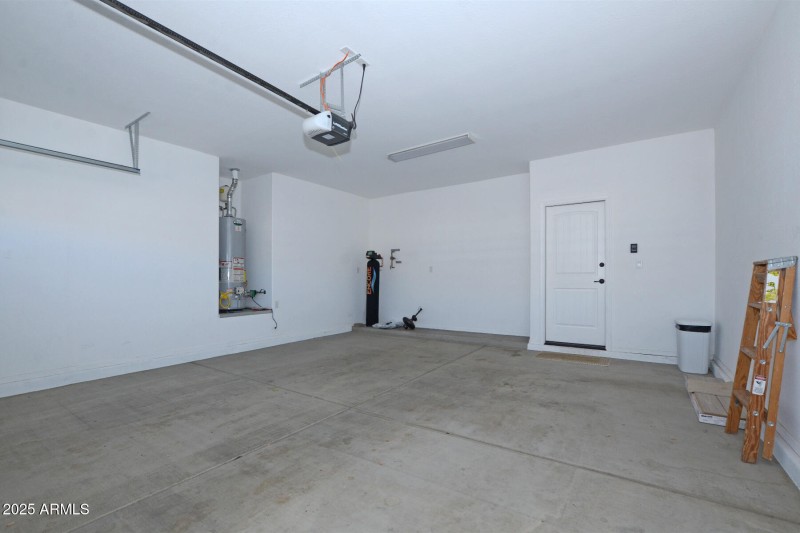 17 Garage 2