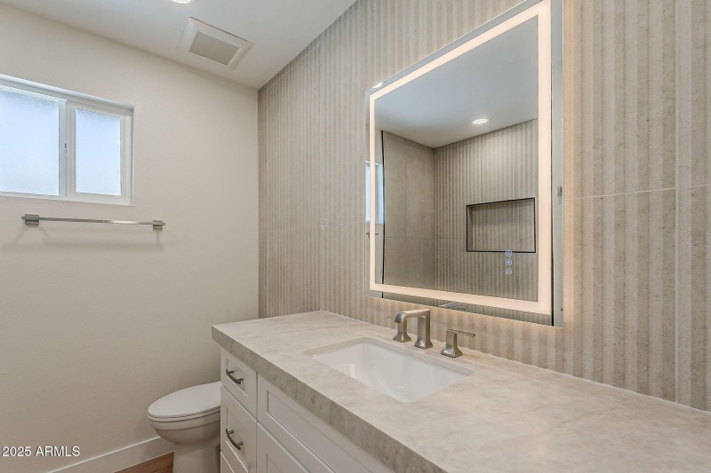 22-web-or-mls-Riviera--22