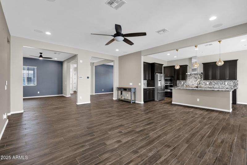 10-web-or-mls-368A1077