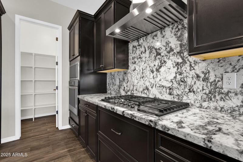 15-web-or-mls-368A1097