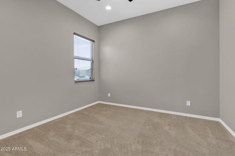 20-web-or-mls-368A1117