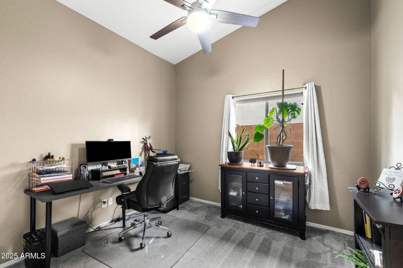 16__2715 E Fawn Dr