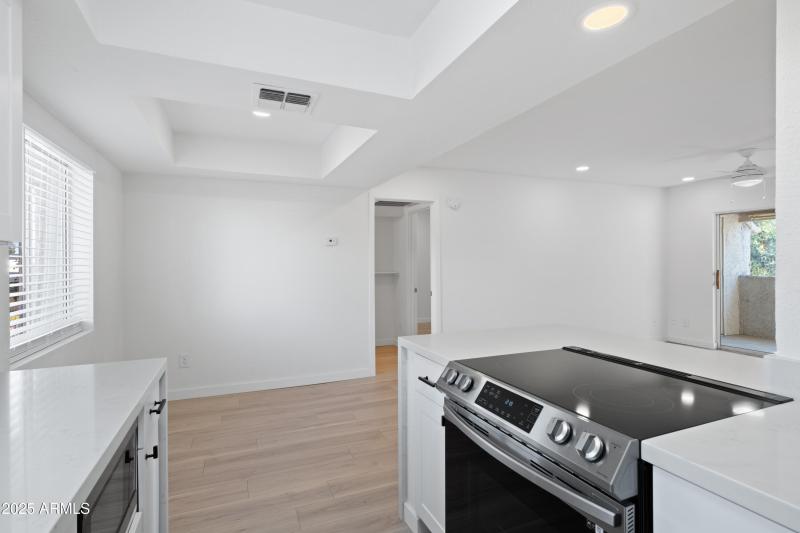 4444 E Paradise Village PKWY 10-Kitchen