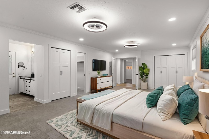 21__2457-E-Ivy-St - Bedroom - Modern - 1
