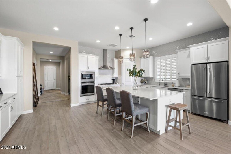 10-Kitchen