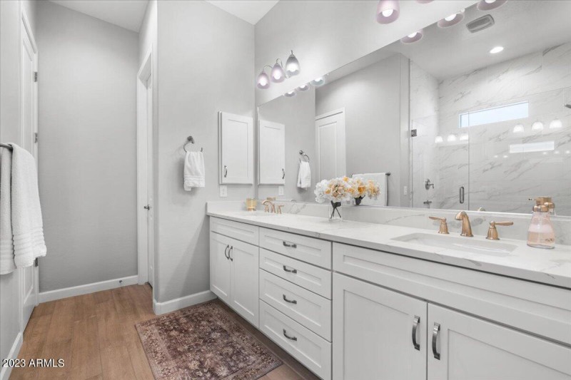 15-Primary Bathroom