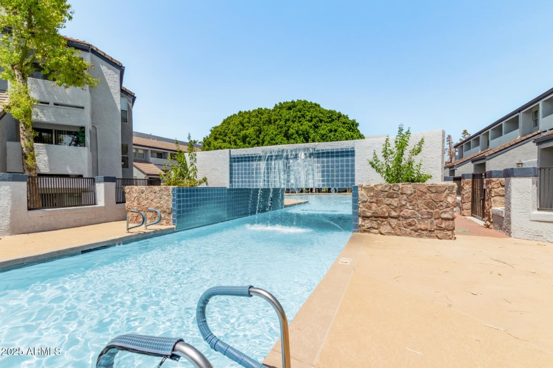cove- water feature