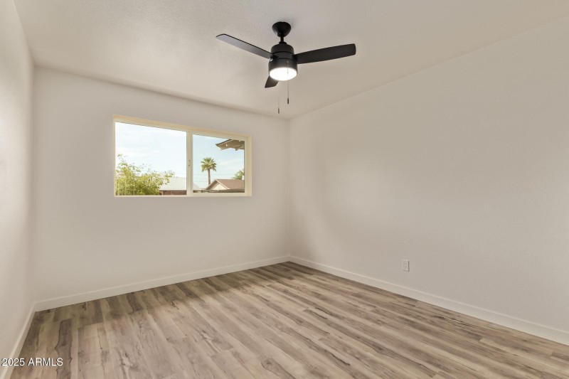 25 West Citrus