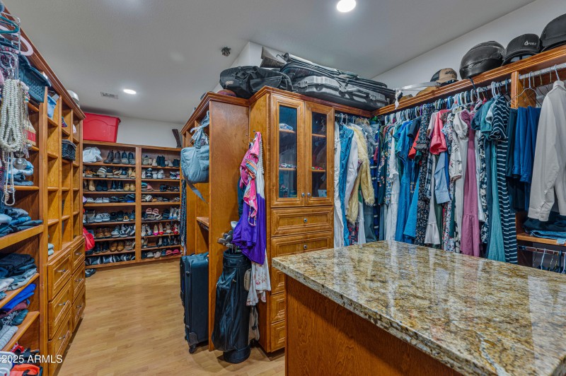 1155 W Laredo Ave-23