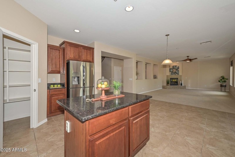 Kitchen-Pantry