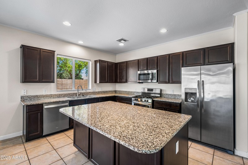 41290WGanleyWay-13