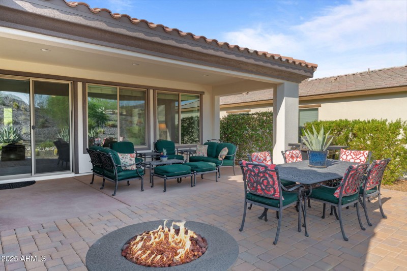 Lots of room for entertaining