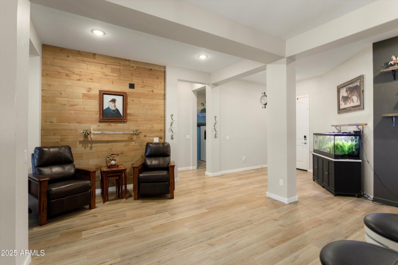Sitting Room/Lounge