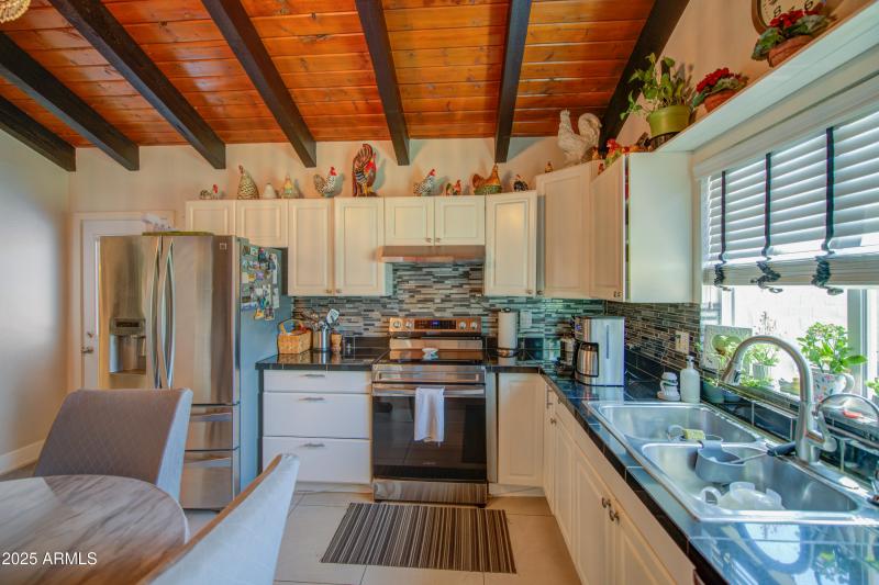 Kitchen 3