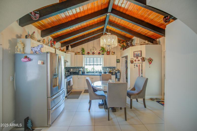 Kitchen 6