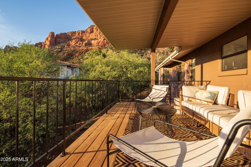 JL_125SycamoreSt-exteriors-07