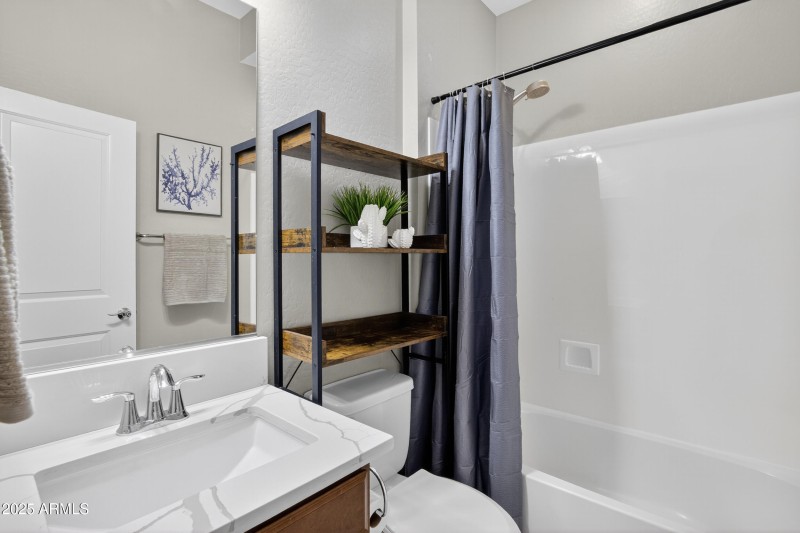 2nd Full Bathroom
