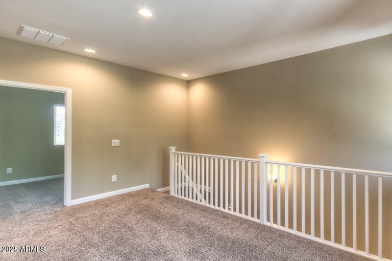 Loft (2)-SMALL
